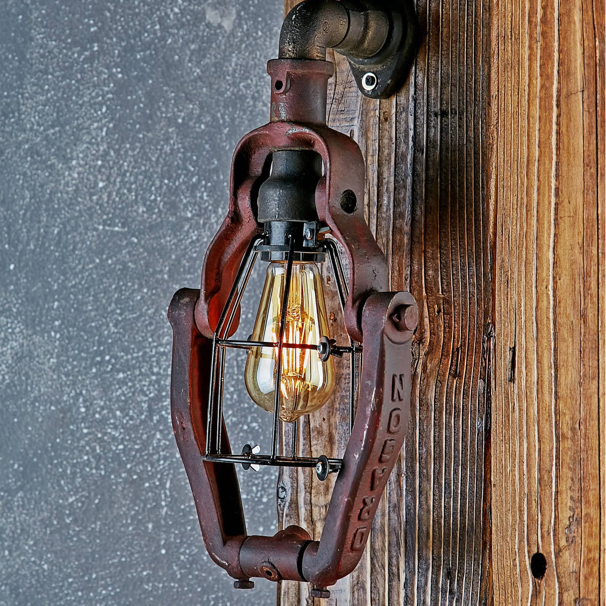 Elbow Dragon Wall Lamp